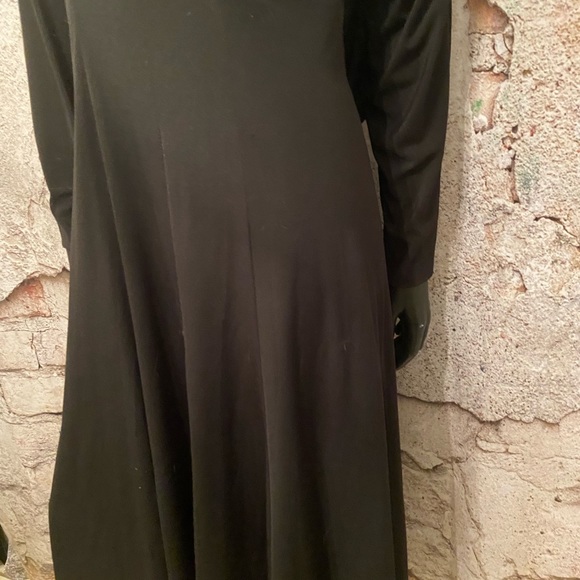 Kira Black Flowey Rhinestone Back Dress - Picture 4 of 11